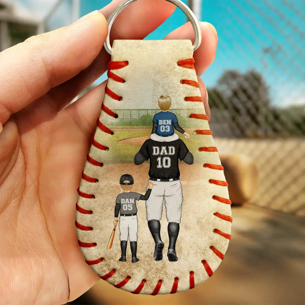 “Thank You For Teaching Me To Play” Personalized Leather Baseball Keychain - Father's Day Gift for Dad Grandpa